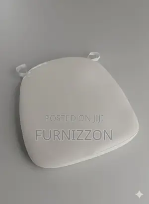 Classic White 4cm Chiavari Seat Pad