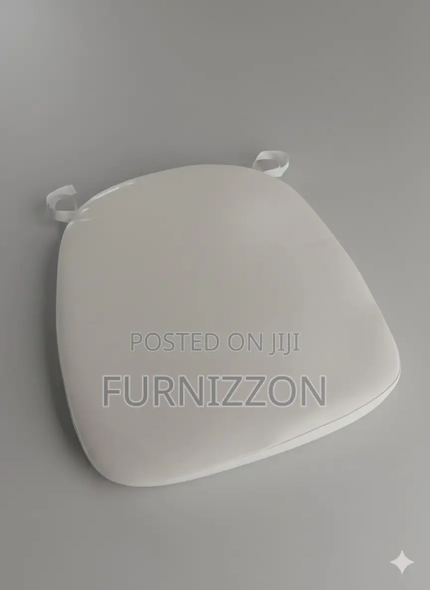 Classic White 4cm Chiavari Seat Pad