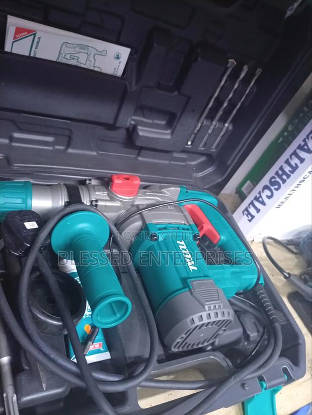1050 Watts Total Rotary Hammer/Rotary Hammer