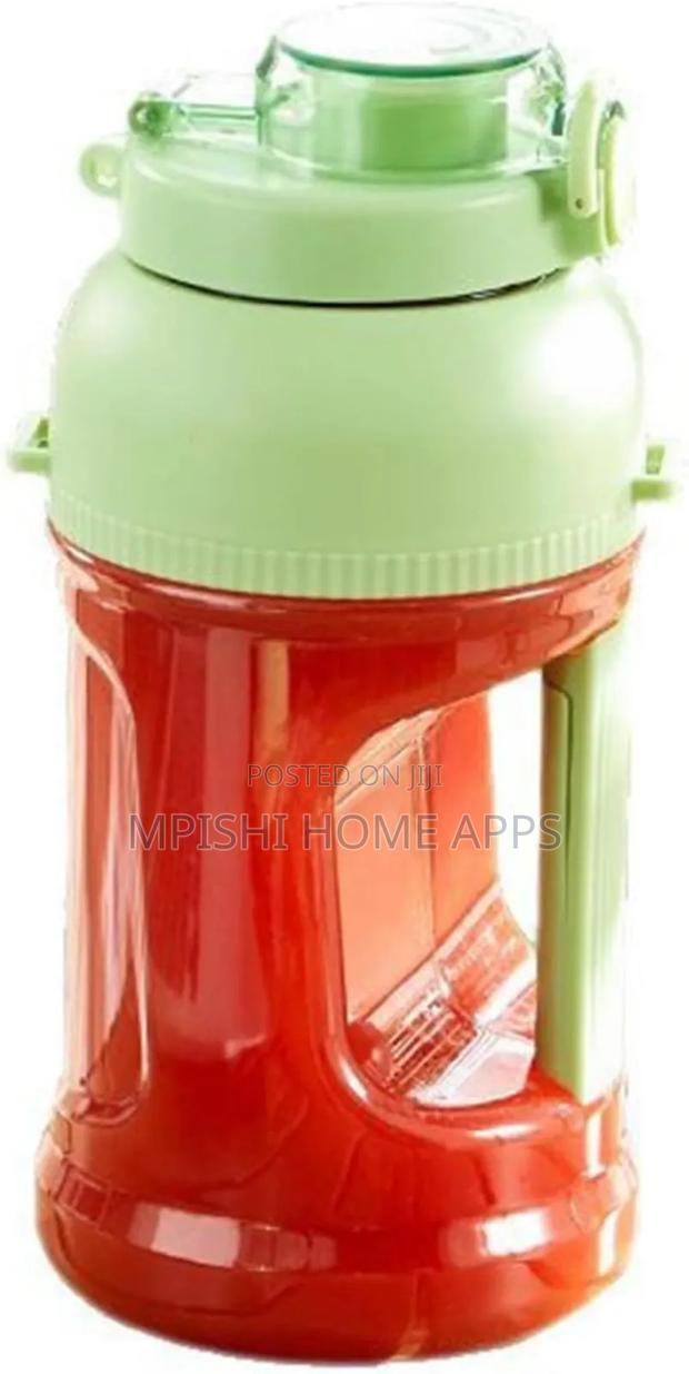 Rechargeable Portable Blender - thumbnail 4