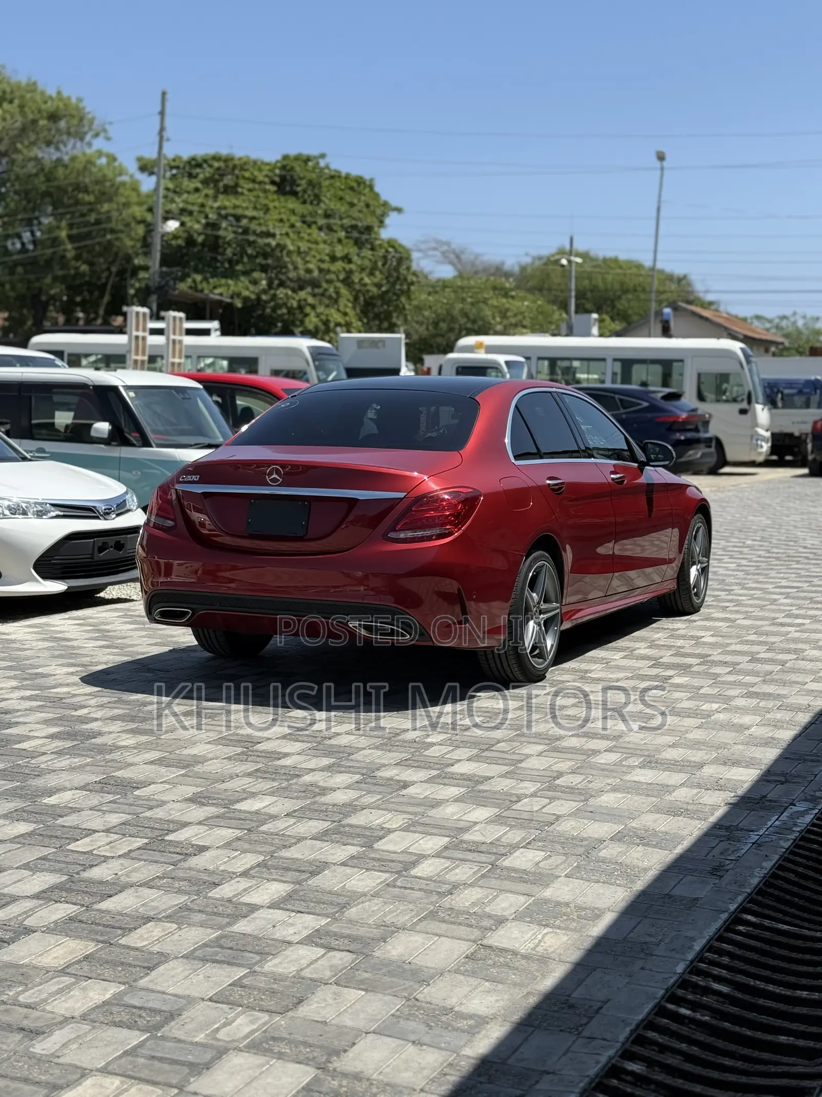 Mercedes-Benz C200 2018 Red