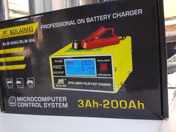 BLM-866c Smart Charger With LCD Pulse Repair Function - thumbnail 3