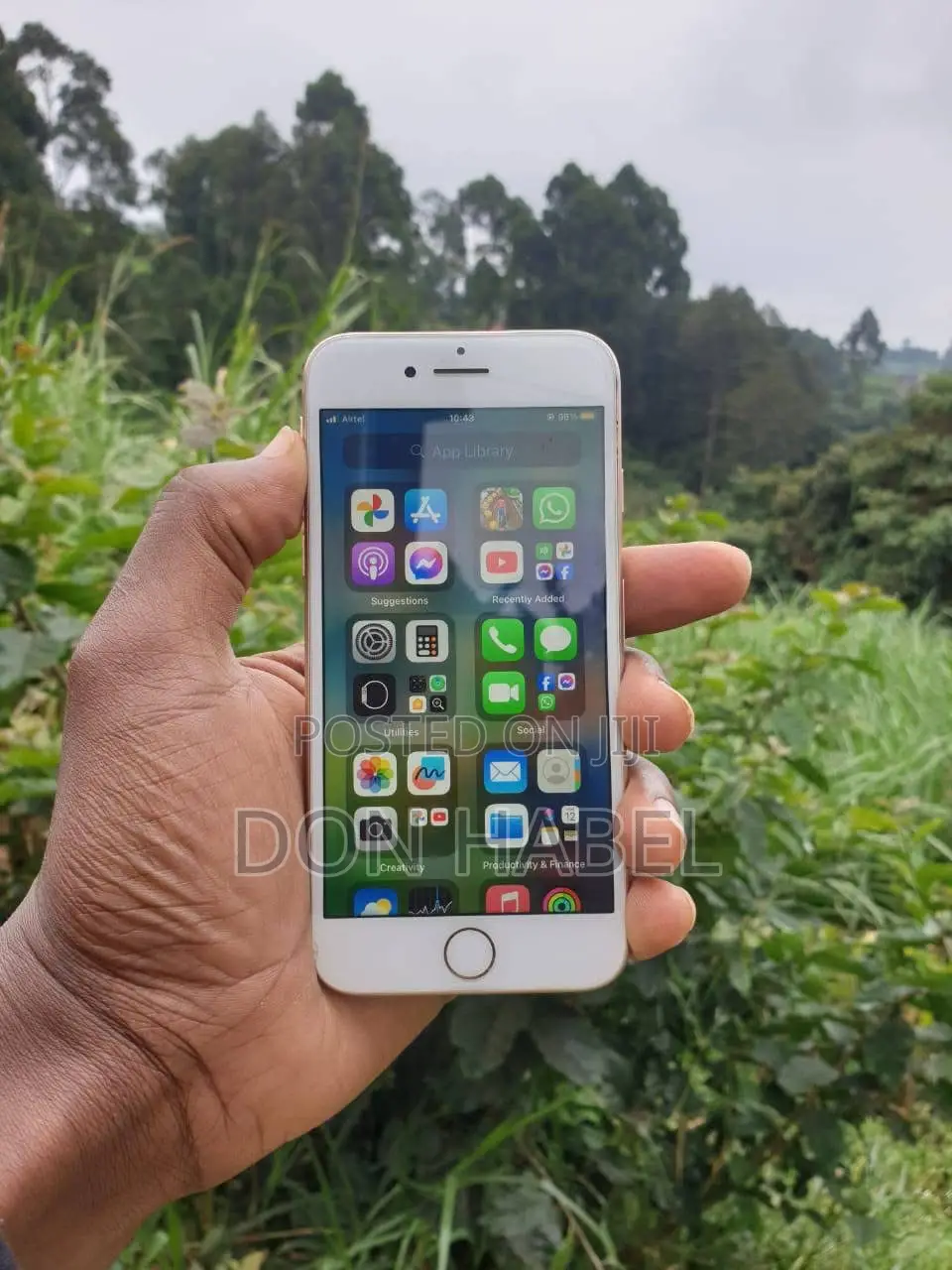 Apple iPhone 8 64 GB Gold