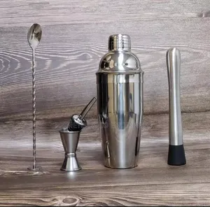 8pcs Set Cocktail Shaker