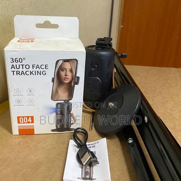 Black Wireless Shutter 360° Rotating Intelligent Auto-Face Tracking - main view