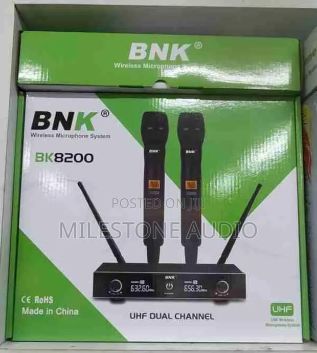 BNK Bk-8200 Dual Uhf Wireless Microphone in Kenya