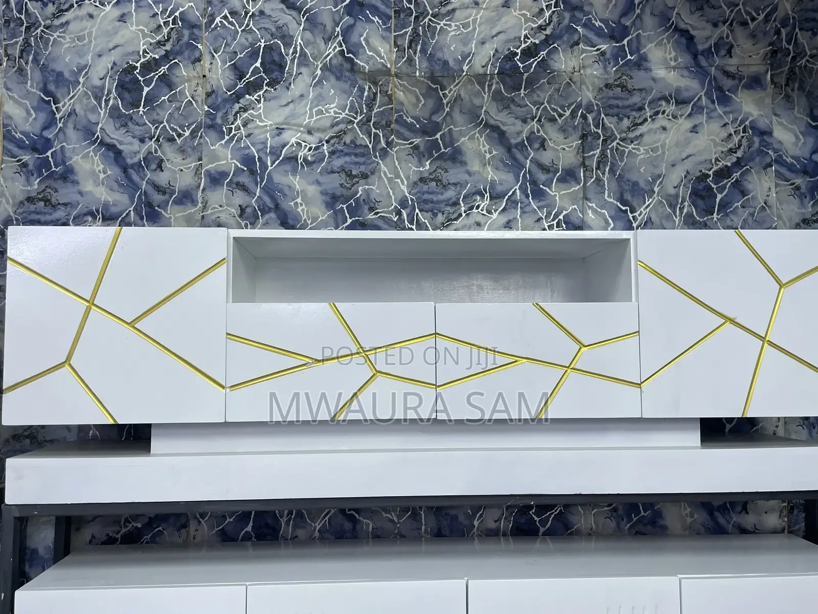 Luxury White Gold Tv Stand - Executive 6ft Design