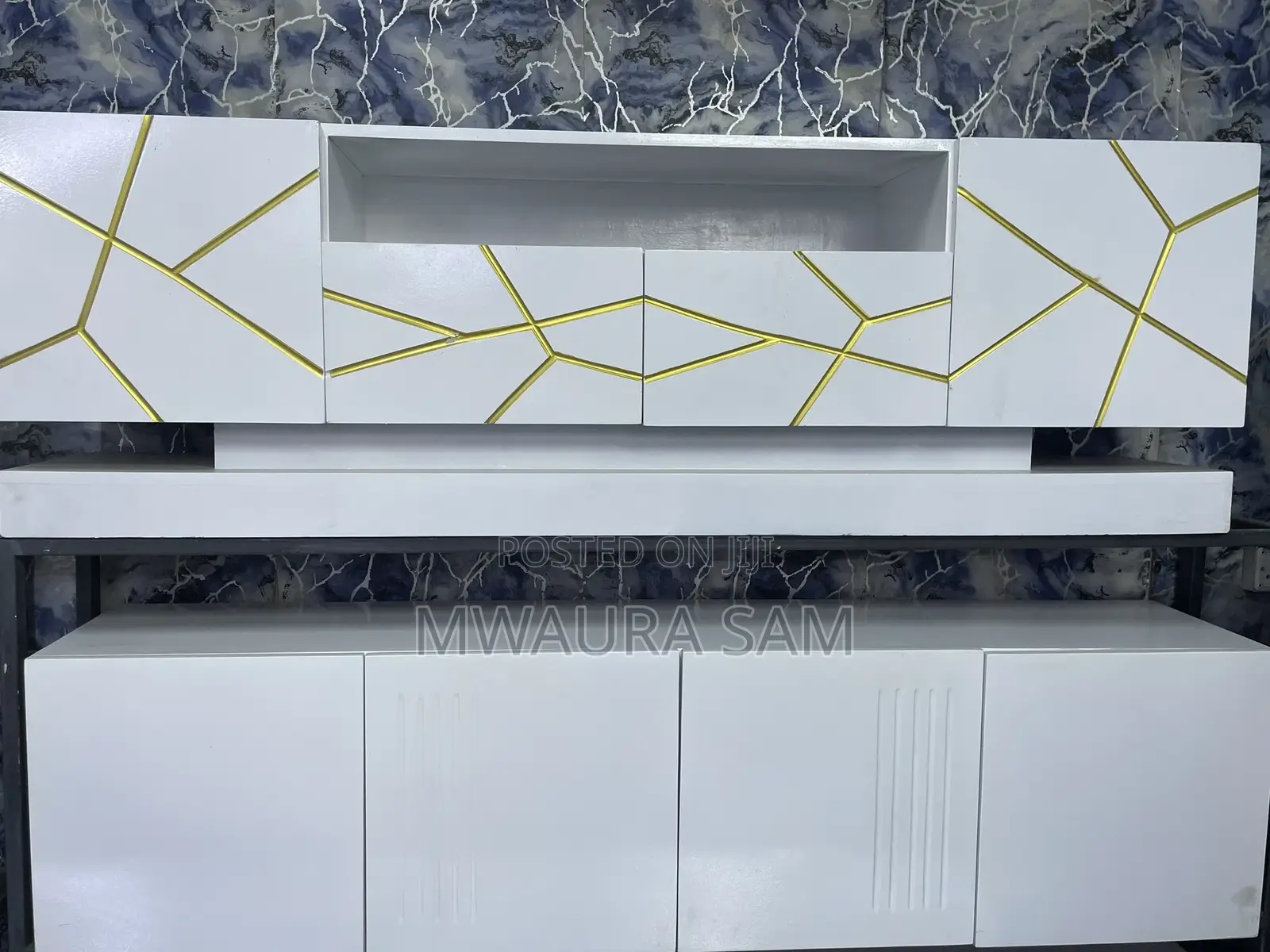 Luxury White Gold Tv Stand - Executive 6ft Design