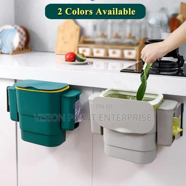 *Foldable Kitchen Hanging Dustbin With 2 Trash Bags Storage Cans - thumbnail 2