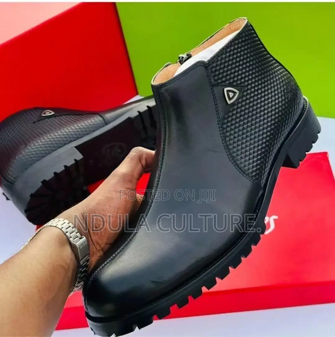 Clarks Official/Casual High Cut Boots