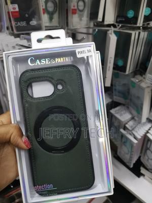 Cuvio Google Pixel 9a Leather Back Case With Invisible Stand - thumbnail 2