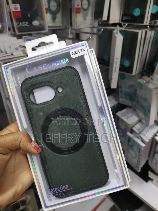 Cuvio Google Pixel 9a Leather Back Case With Invisible Stand - thumbnail 3