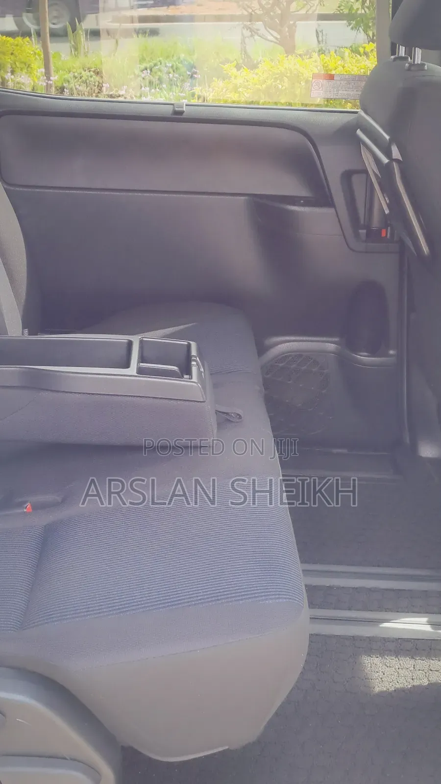 Toyota Noah 2018 Silver