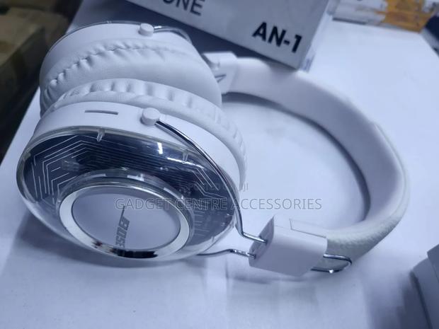 Bose Headphones an-1 - main view
