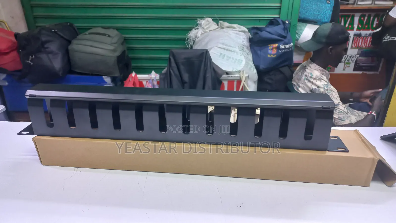 Cable Manager 1u 12 Port