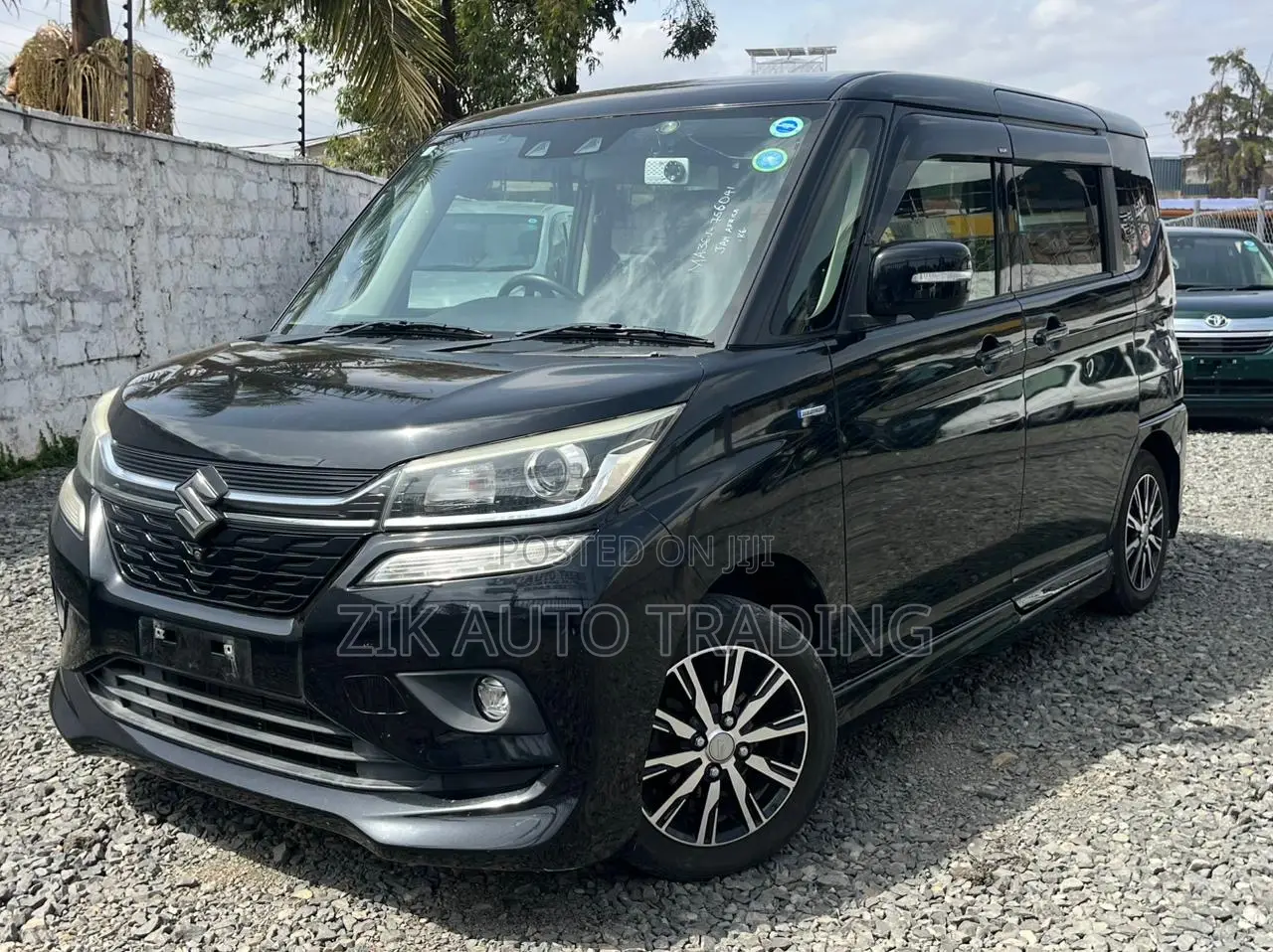 Suzuki Solio 2018 Black