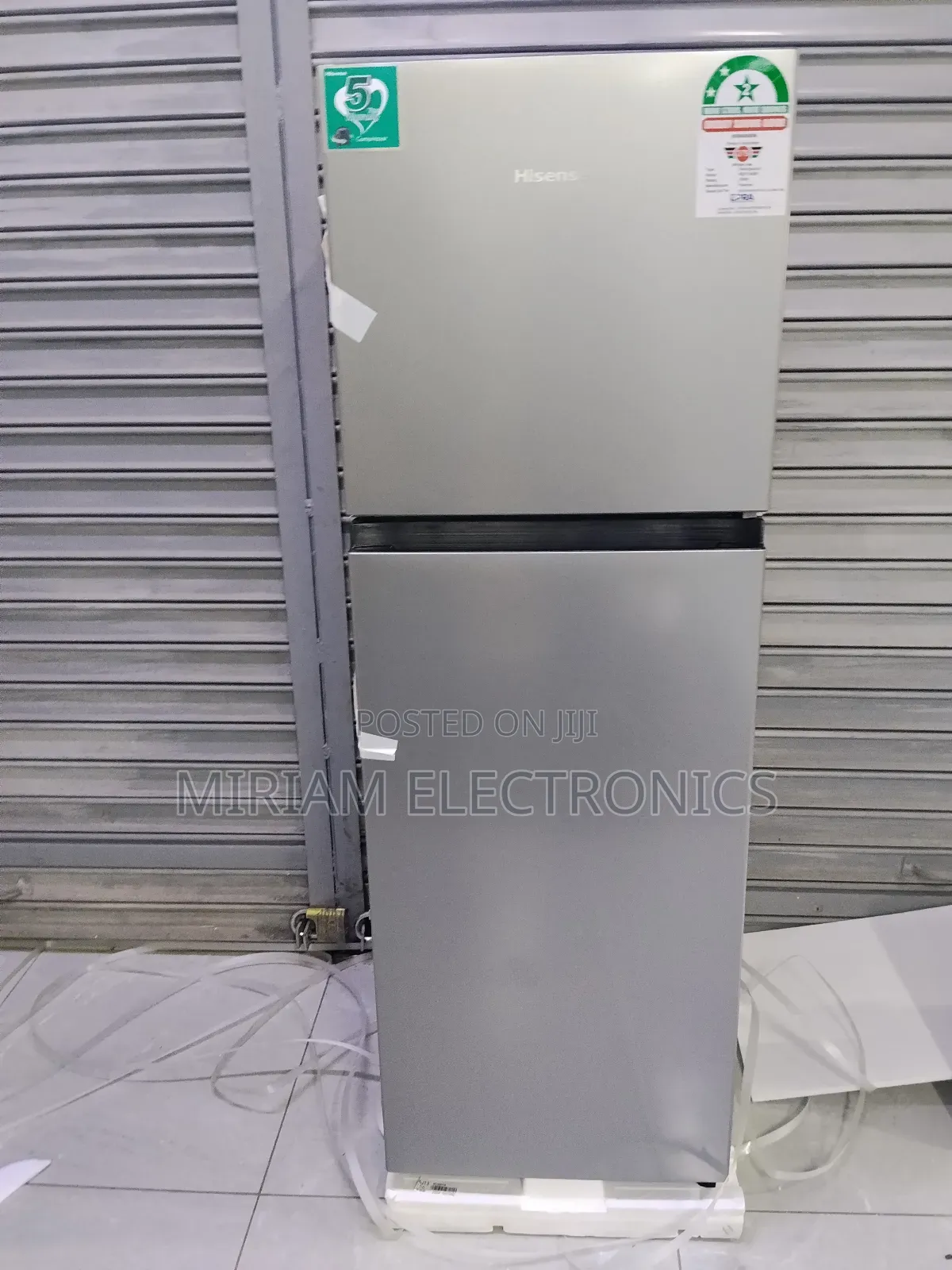 Hisense 154 Litres Double Door