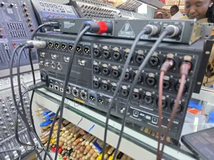 Behringer Wing Rack