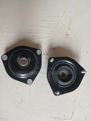 Nissan B15 Shock Mounting.