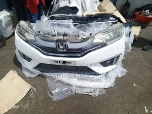 Honda Fit Nosecut