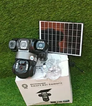 Pan, Tilt, and Zoom (Ptz) Triple Lens 4g Solar PTZ CCTV Camera