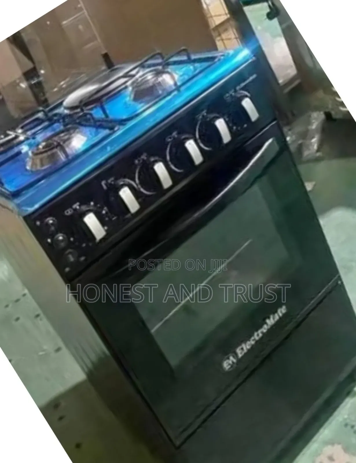 50 by 55 Electromate Gas Cooker