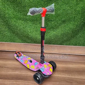 Graffiti -Style Scooter