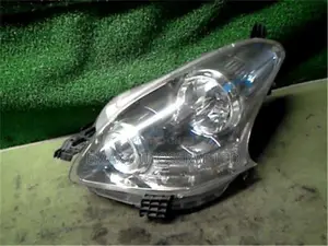 Toyota Ractis 2008/ 2010 Headlight Xenon