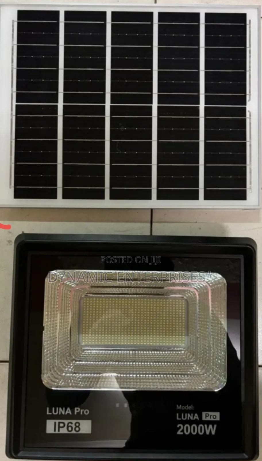 Luna Pro 2000w Solar Flood Light