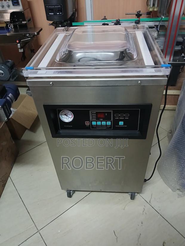 Vacuum Sealing Machine