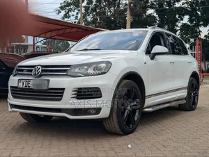 Volkswagen Touareg 2014 White