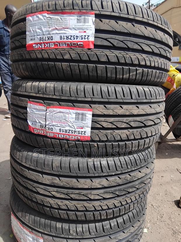 225/45zr18 Doubleking Tyre