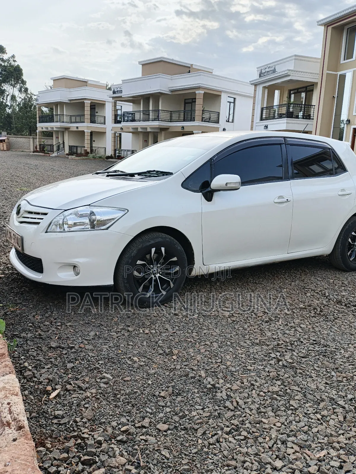 Toyota Auris 2010 White