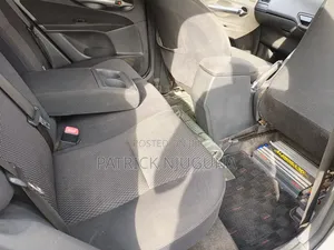 Toyota Auris 2010 White