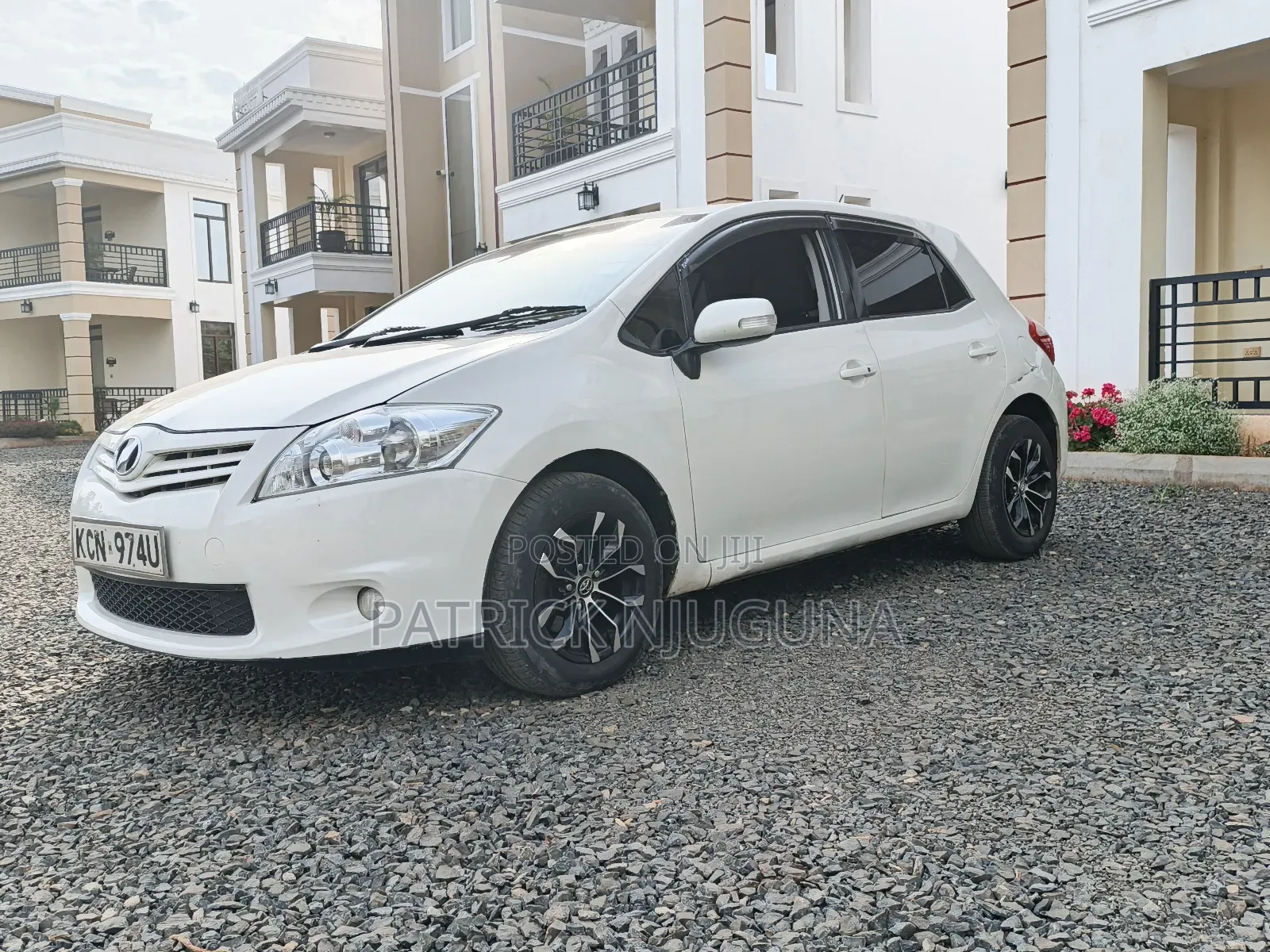 Toyota Auris 2010 White