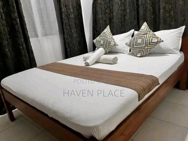 Kamakis Rates: 1 Bedroom at 2500 - thumbnail 4