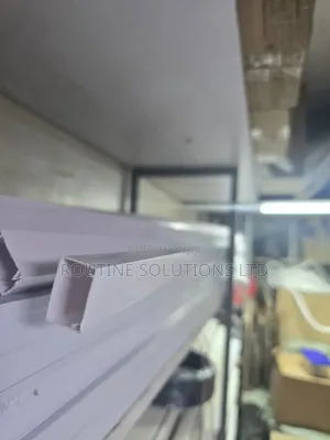 PVC Mini Trunking 1*1 2.8m
