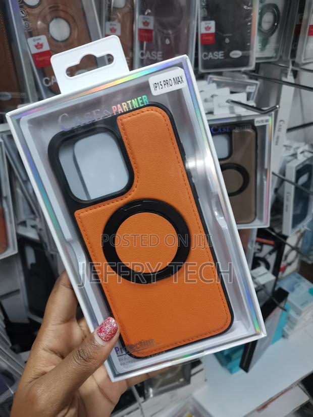 Amiki iPhone 15 Pro Max Leather Back Case With Magsafe Invisible Stand - thumbnail 3