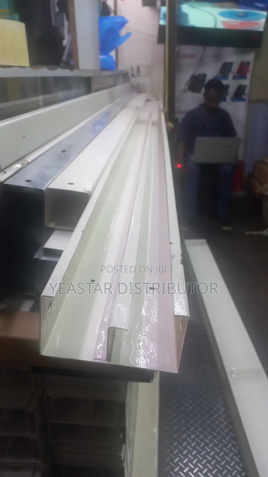 Powder Coated Metallic Trunking 100*50