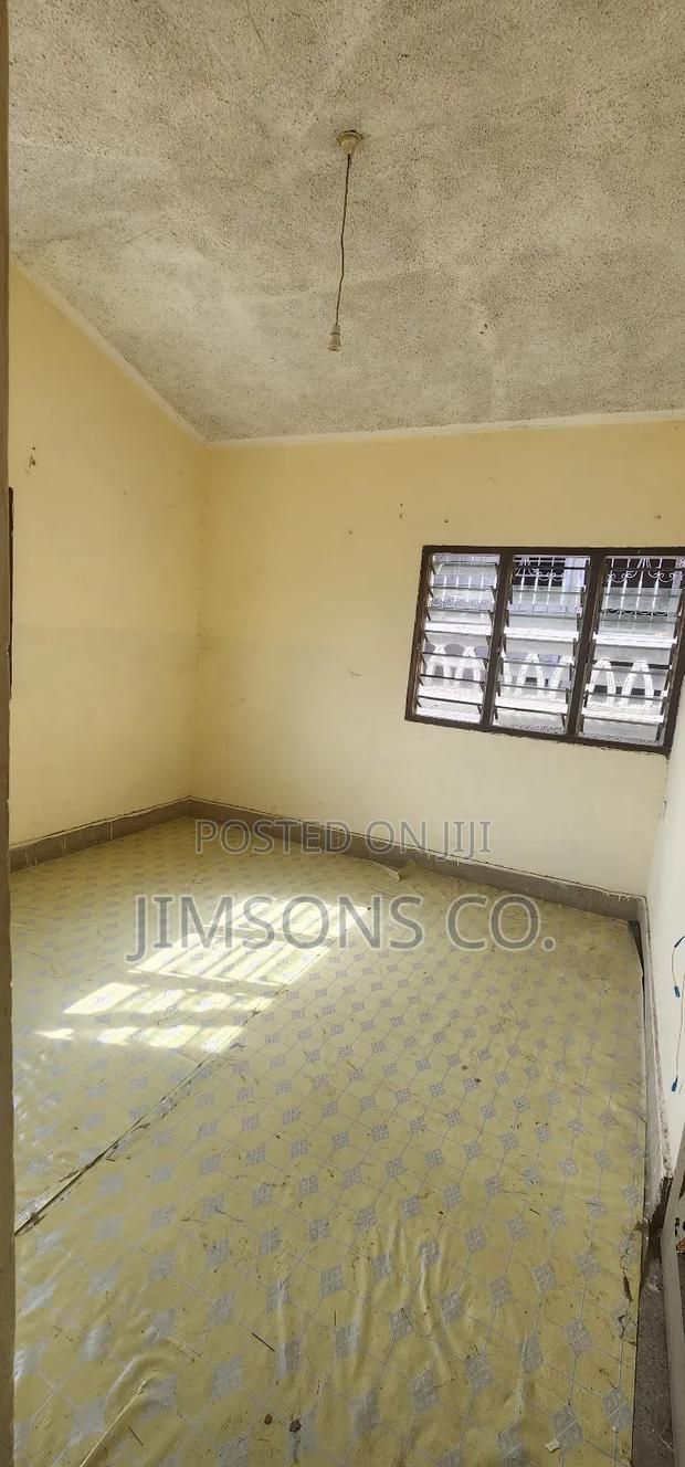 1bdrm Bedsitter in Mikindani for rent - thumbnail 3