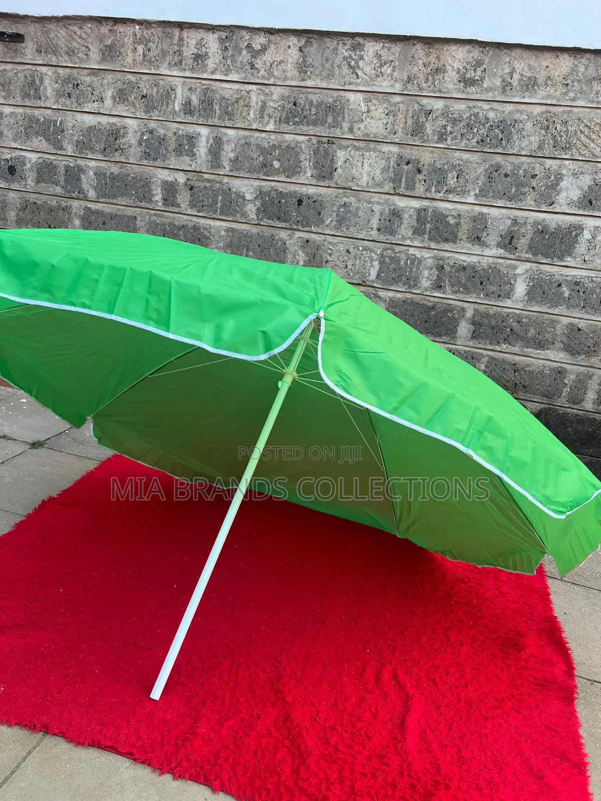 Green Parasol Umbrellas