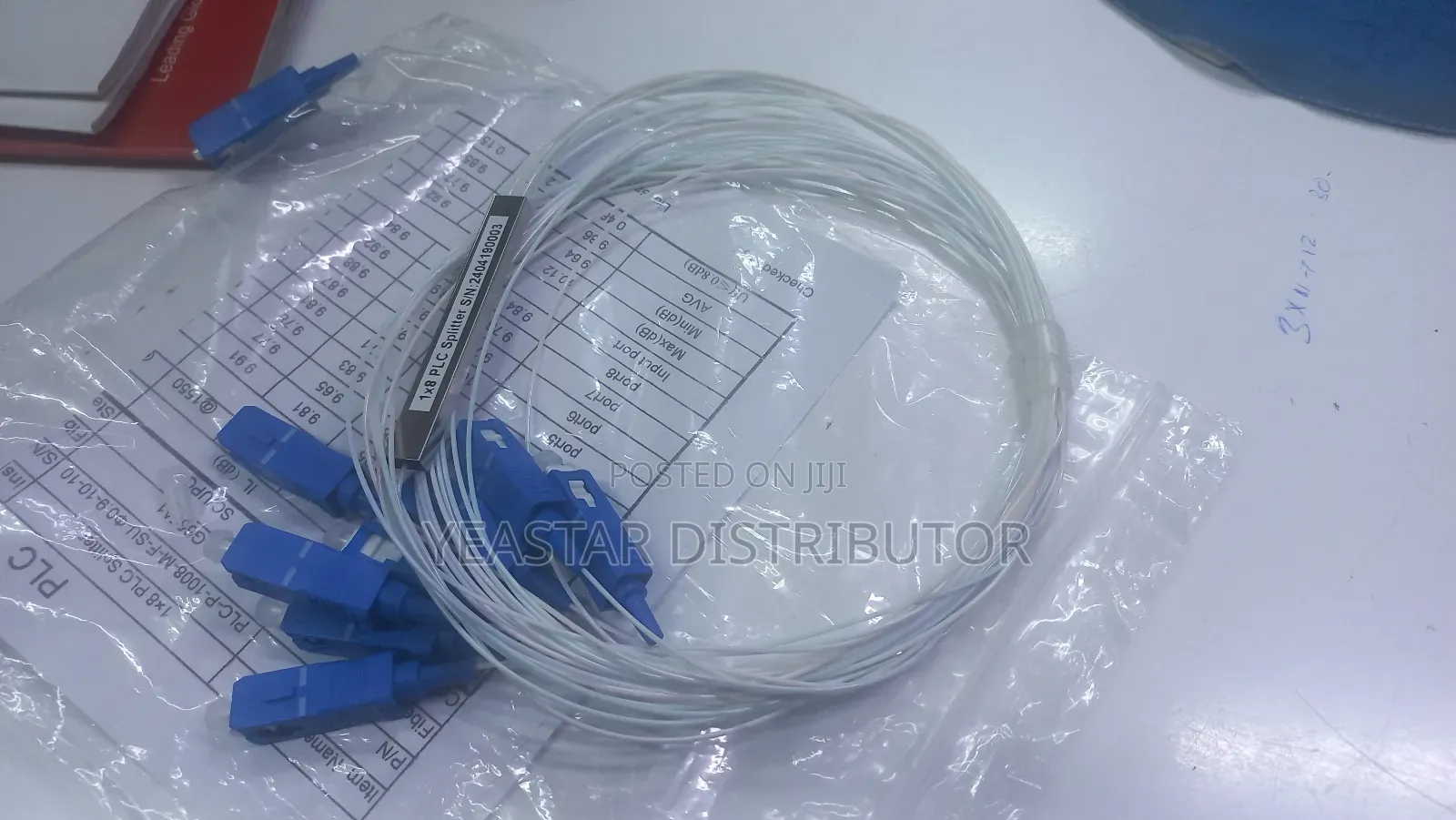 Fibre Splitter 1*8 With Connectors