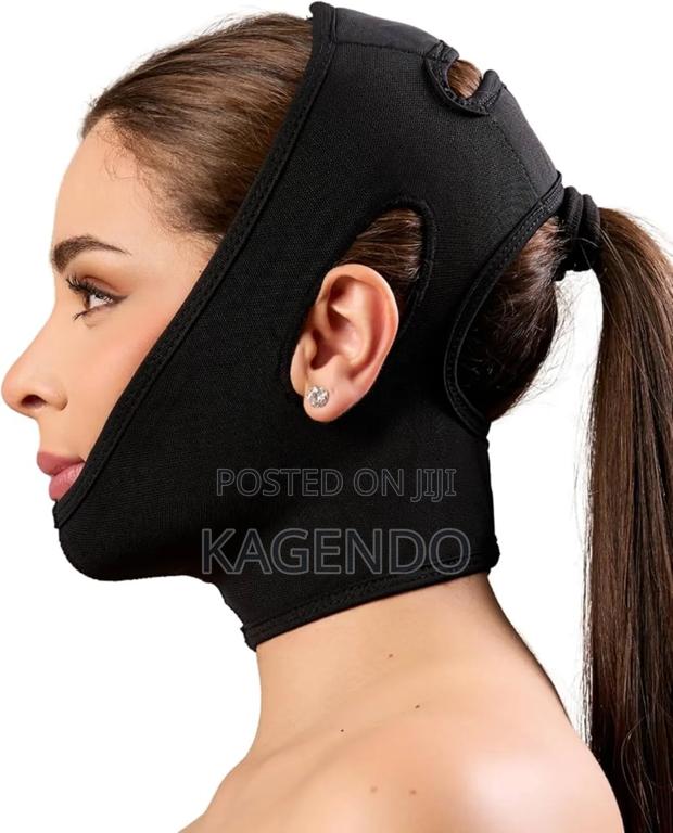 Chin Strap Compression Support – Secure Comfortable - main view