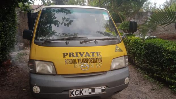 Mazda Bongo 2009 Yellow