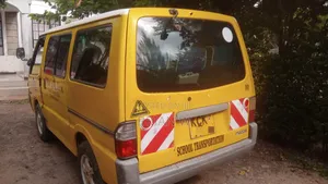 Mazda Bongo 2009 Yellow