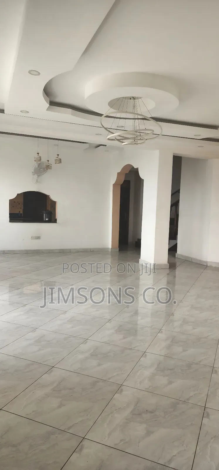 4bdrm Duplex in Tudor for rent
