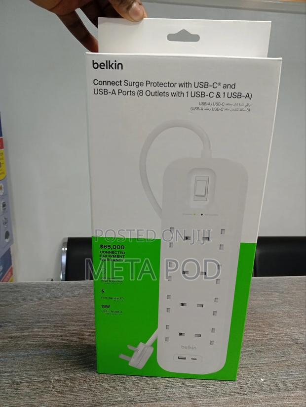 Belkin Surgeplus 8way Extension With Dual Usb Outputs - thumbnail 2