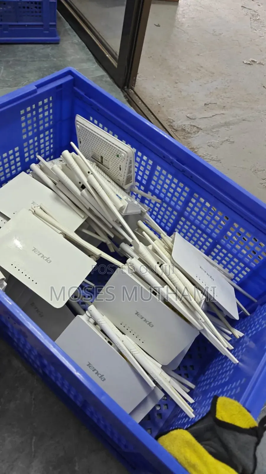 Refurbished Tenda F3v6