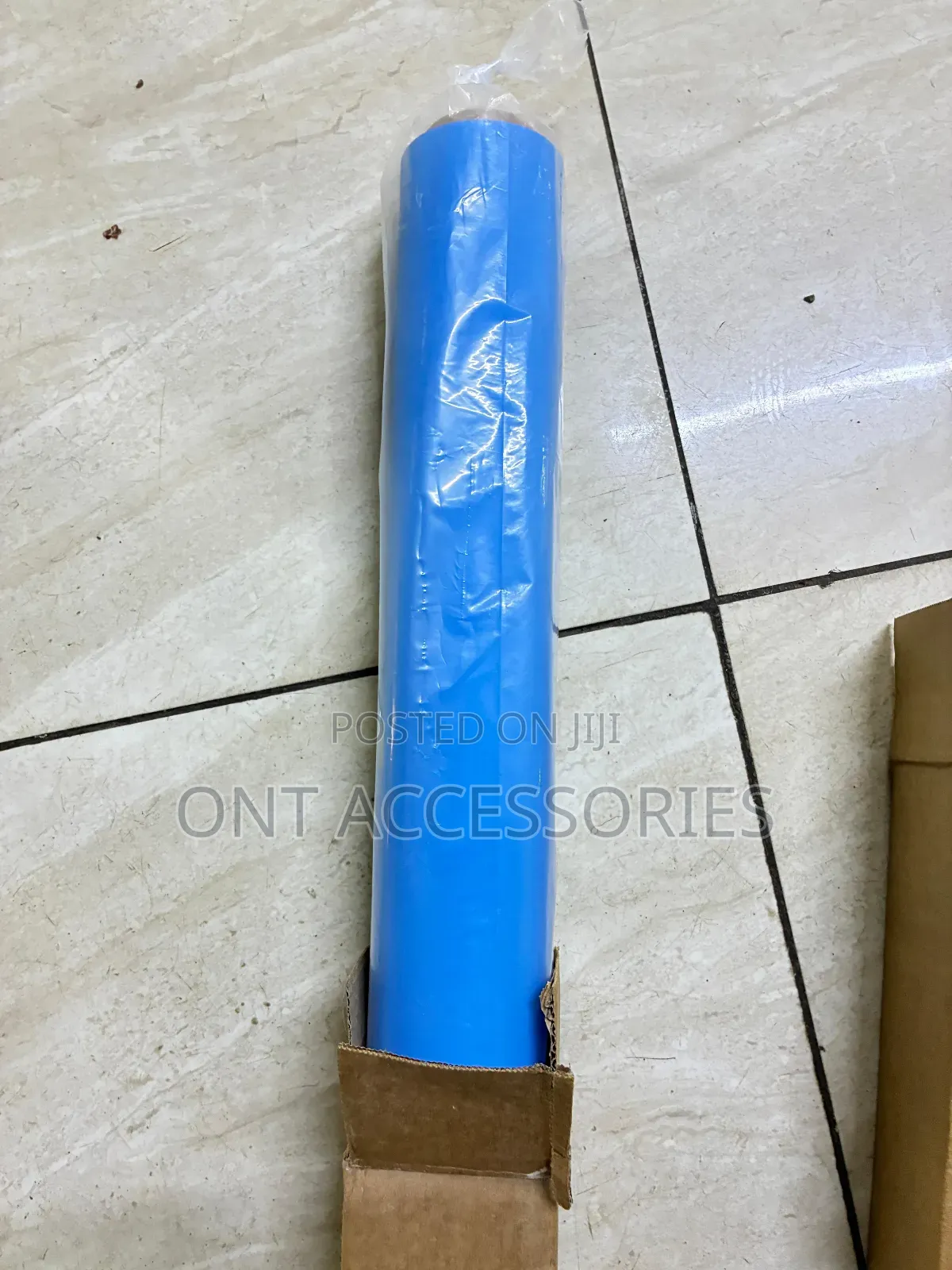 Blue Lake Seamless Paper