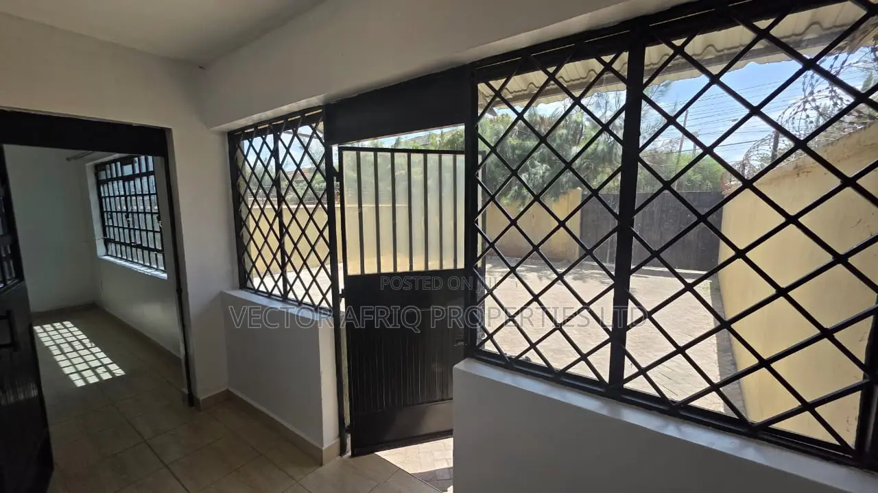 3bdrm House in Katani for rent